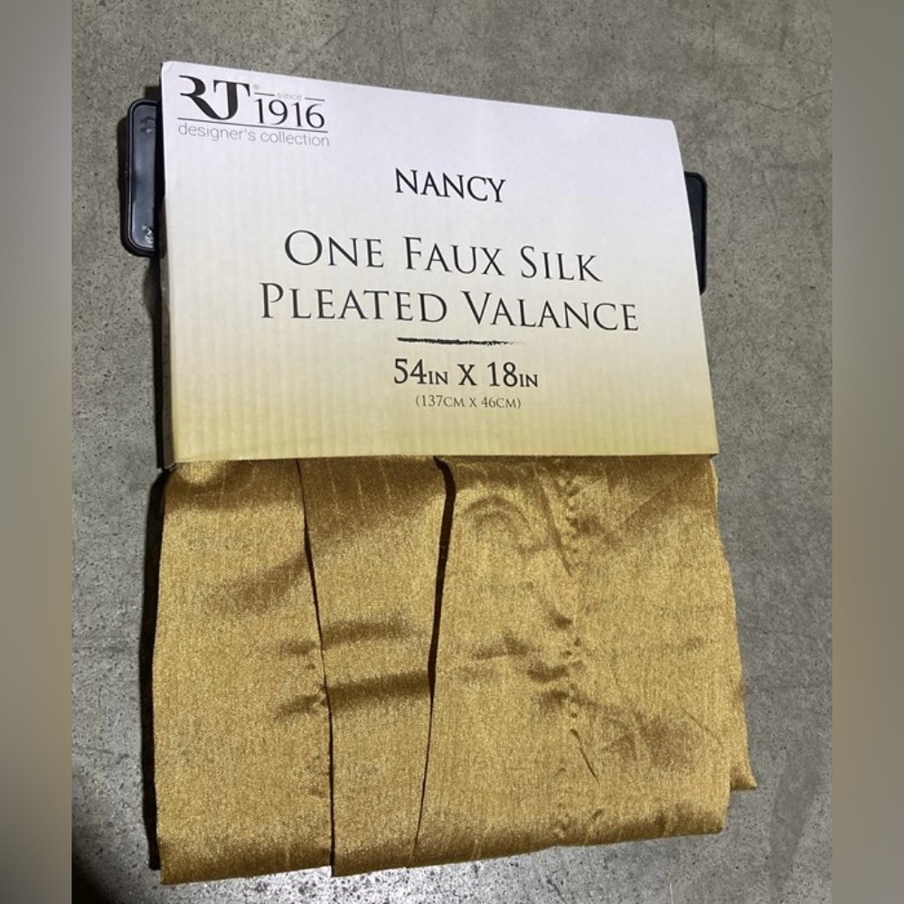 Nancy Faux Silk Pleated Rod Pocket Valance - 54 x 18 in. Gold Set of 4 NEW - Picture 3 of 4